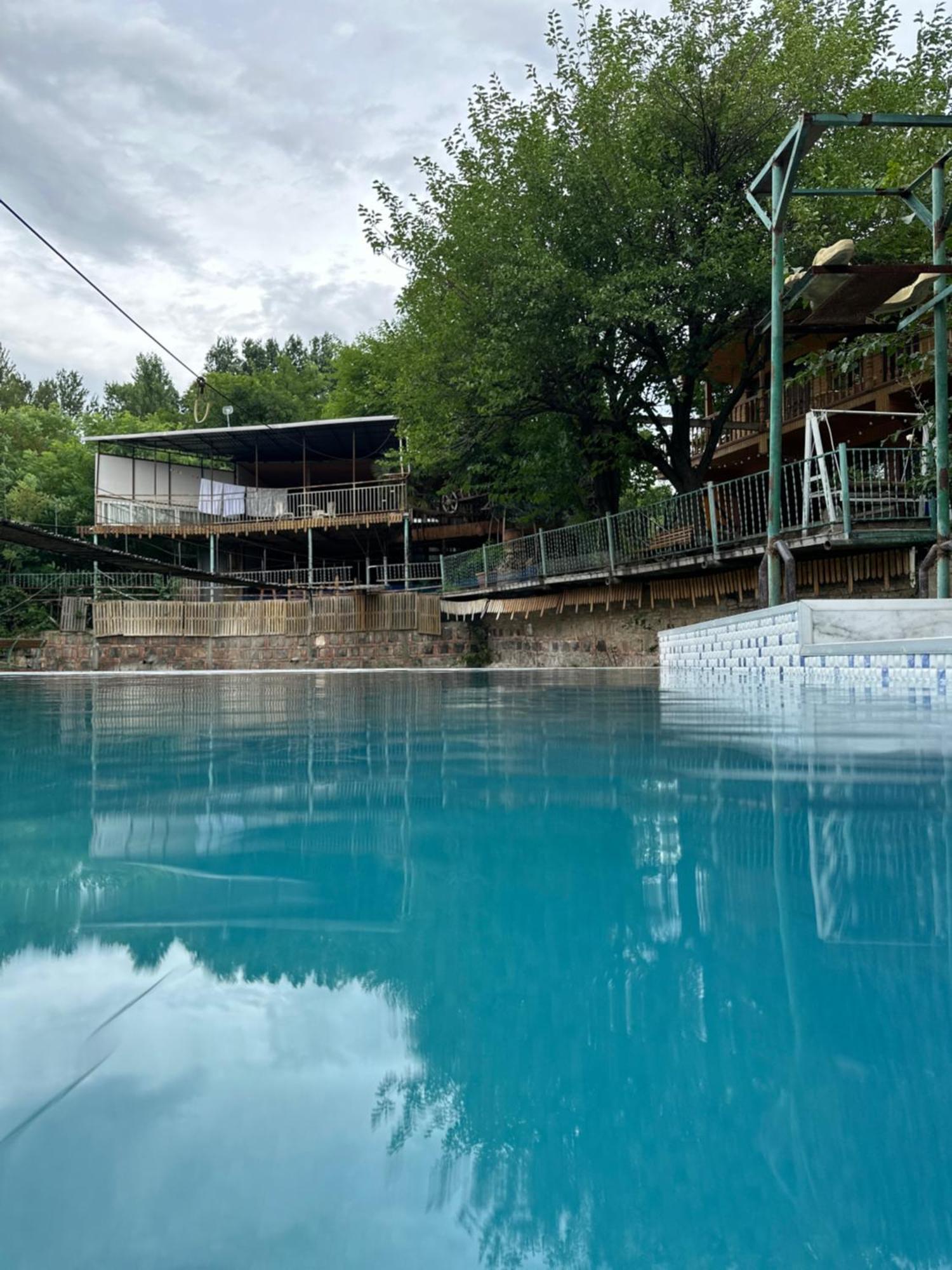 第比利斯 Amiran'S Lake酒店 外观 照片