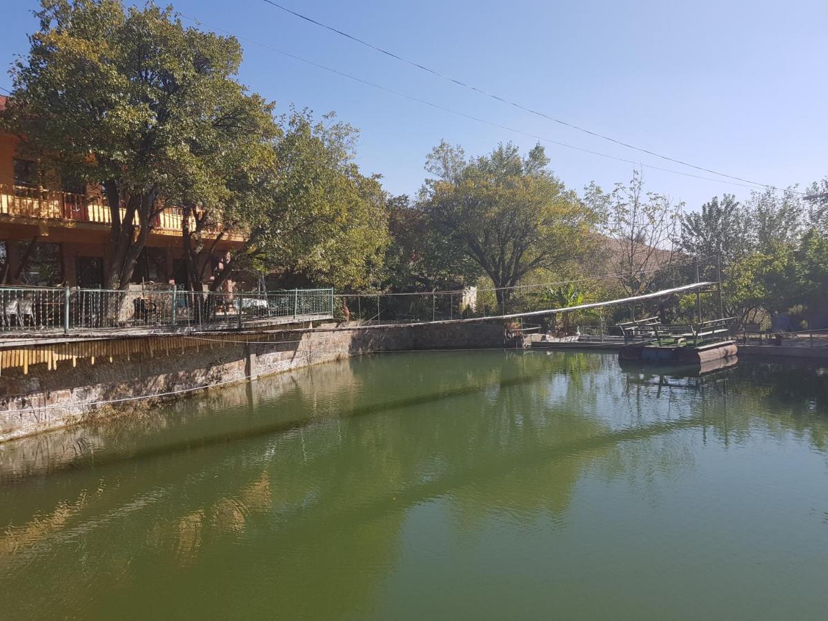 第比利斯 Amiran'S Lake酒店 外观 照片
